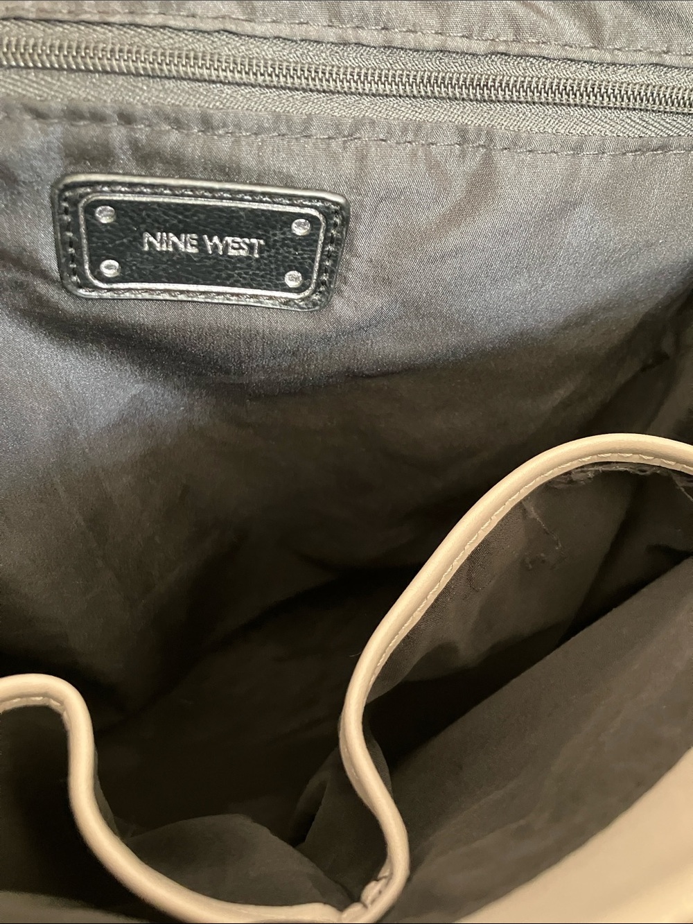 EUC Nine West Light Gray Backpack with Multicolor Dot Medallion 12x10x5 - Picture 8 of 10